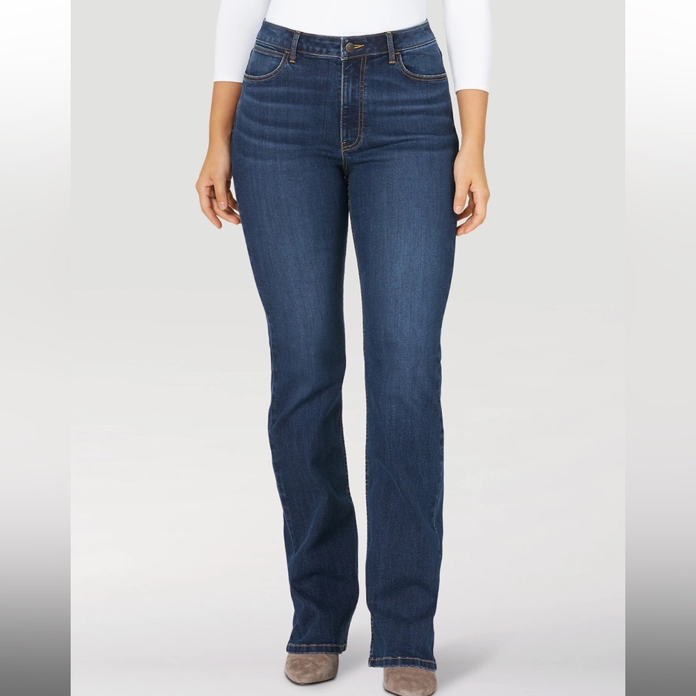Wrangler High Rise Bold Boot Jeans